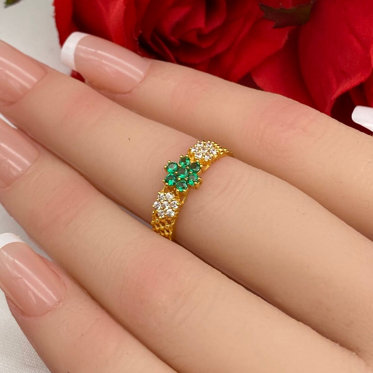 ⁦خاتم ذهب عيار 21 الوزن 2.1 جرام⁩ - الصورة ⁦2⁩