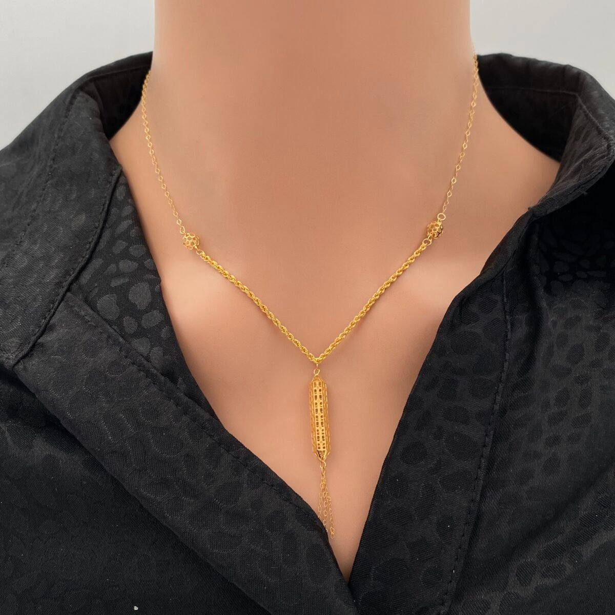 سبحه ذهب عيار 21 الوزن 1.65 جرام