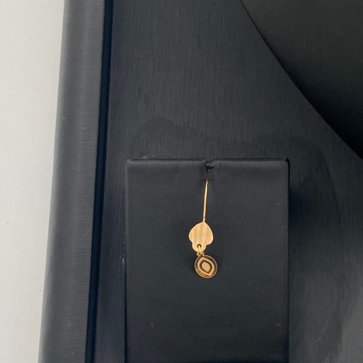 ⁦طقم ذهب عيار 21 الوزن 2.87 جرام⁩ - الصورة ⁦2⁩