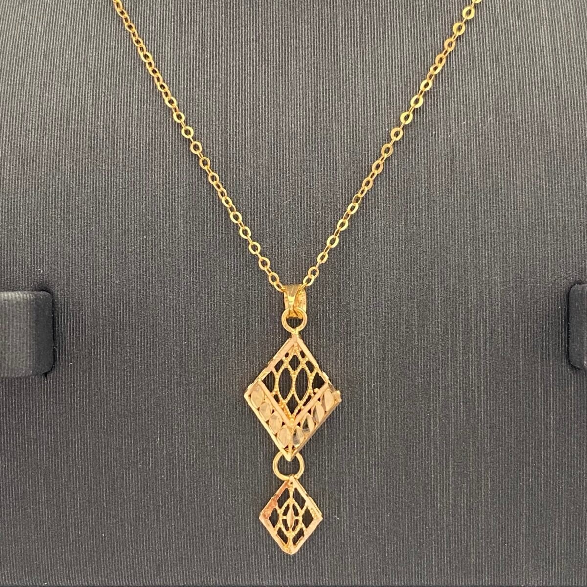 ⁦نصف طقم اطفال ذهب عيار 21 الوزن 2.76 جرام⁩ - الصورة ⁦4⁩