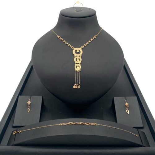 طقم ذهب عيار 21 الوزن 2.77 جرام