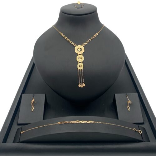 طقم ذهب عيار 21 الوزن 3.09 جرام