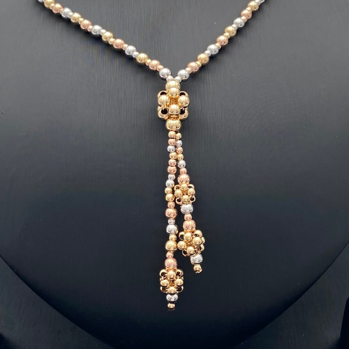 ⁦طقم ذهب عيار 18 الوزن 18.89 جرام⁩ - الصورة ⁦2⁩