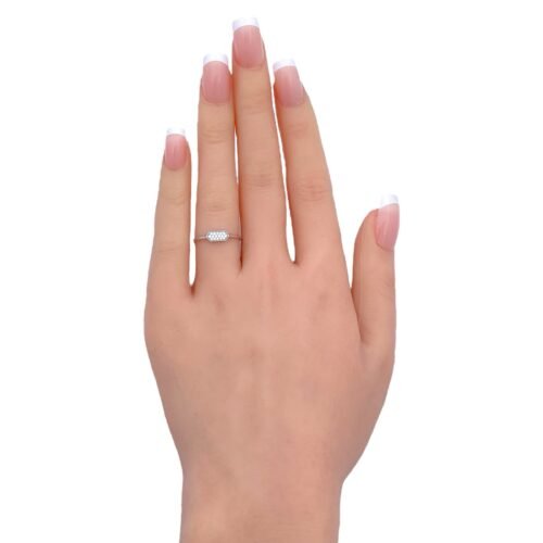 خاتم ذهب عيار 18 الوزن 0.79 جرام