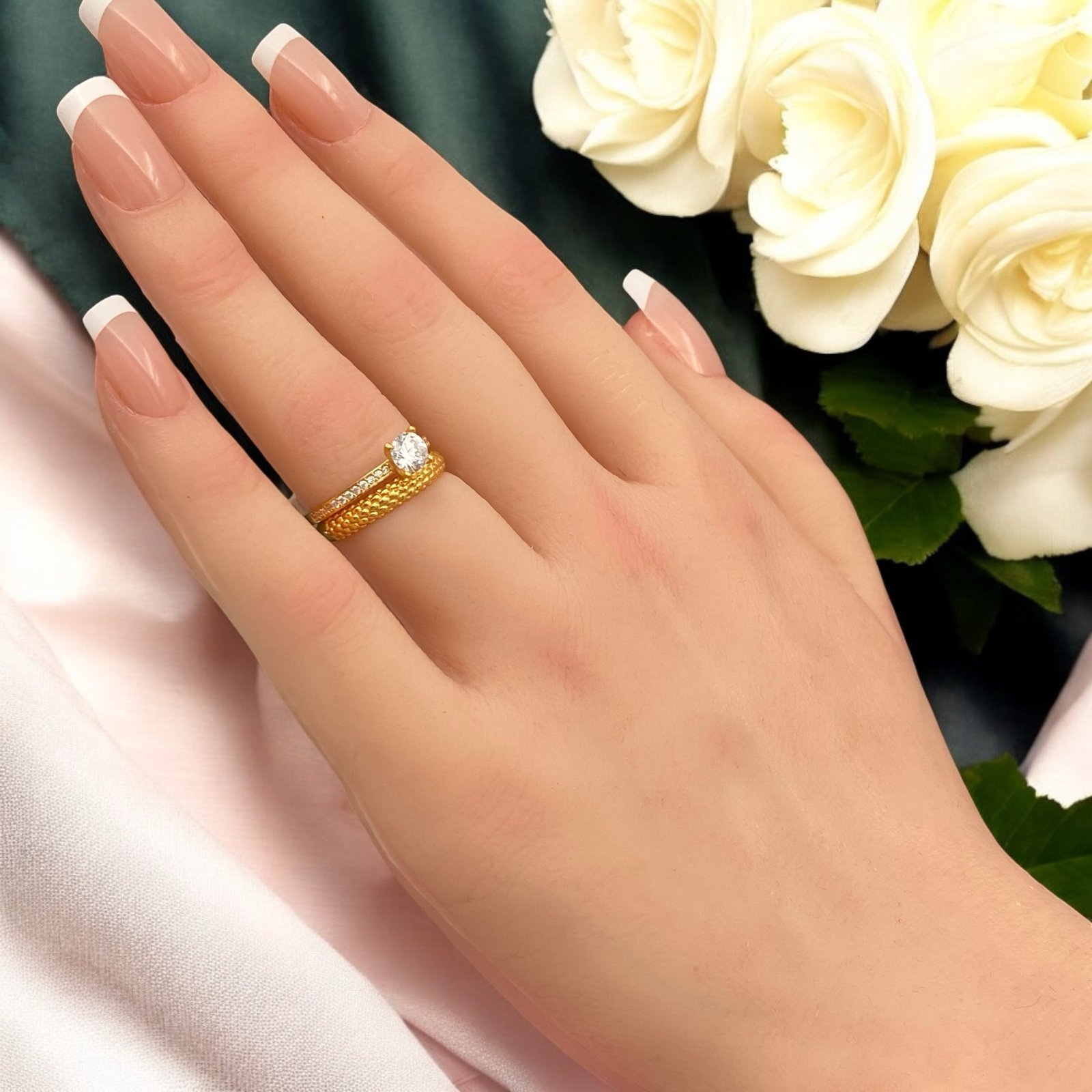 خاتم توينز ذهب عيار 21 الوزن 2.73 جرام
