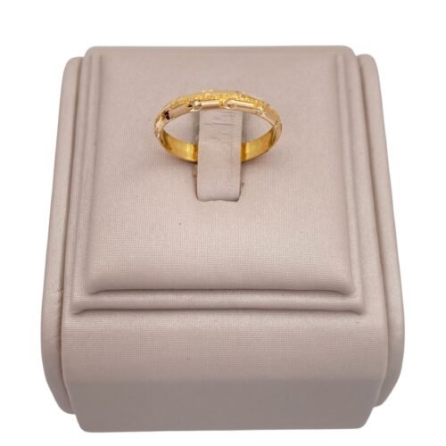 دبله ذهب عيار 21 الوزن 0.70 جرام