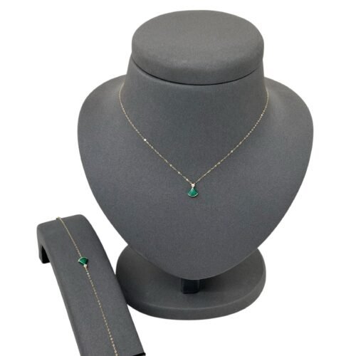 عقد و إسوارة ذهب عيار 18 الوزن 0.98 جرام