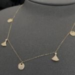 ⁦عقد تشوكر ذهب عيار 18 الوزن 1.38 جرام⁩ - الصورة ⁦5⁩