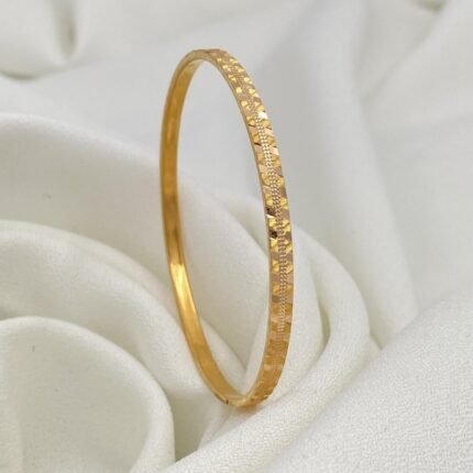 غويشه ذهب عيار 21 الوزن 4.90 جرام ( مقاس 19 )