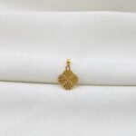 تعليقه ذهب عيار 18 الوزن 0.21 جرام