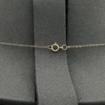 ⁦عقد تشوكر ذهب عيار 18 الوزن 1.78 جرام⁩ - الصورة ⁦2⁩