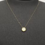 ⁦عقد وإسواره ذهب عيار 18 الوزن 0.97 جرام⁩ - الصورة ⁦4⁩