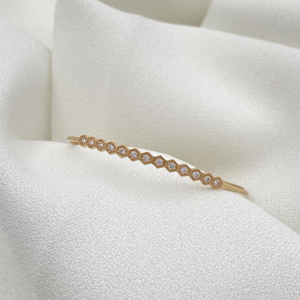 اسواره اطفال ذهب عيار 18 الوزن 1.85 جرام اسواره اطفال ذهب عيار 18 الوزن 1.85 جرام