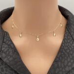 عقد ذهب عيار 18 الوزن 1.56 جرام