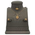 نصف طقم ذهب عيار 21 الوزن 2.98 جرام