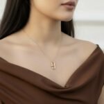 ⁦عقد ذهب عيار 18 الوزن 1.23 جرام⁩ - الصورة ⁦3⁩