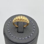 ⁦خاتم ذهب عيار 18 الوزن 1.98 جرام⁩ - الصورة ⁦3⁩