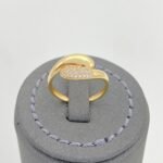 ⁦خاتم ذهب عيار 18 الوزن 1.74 جرام⁩ - الصورة ⁦3⁩