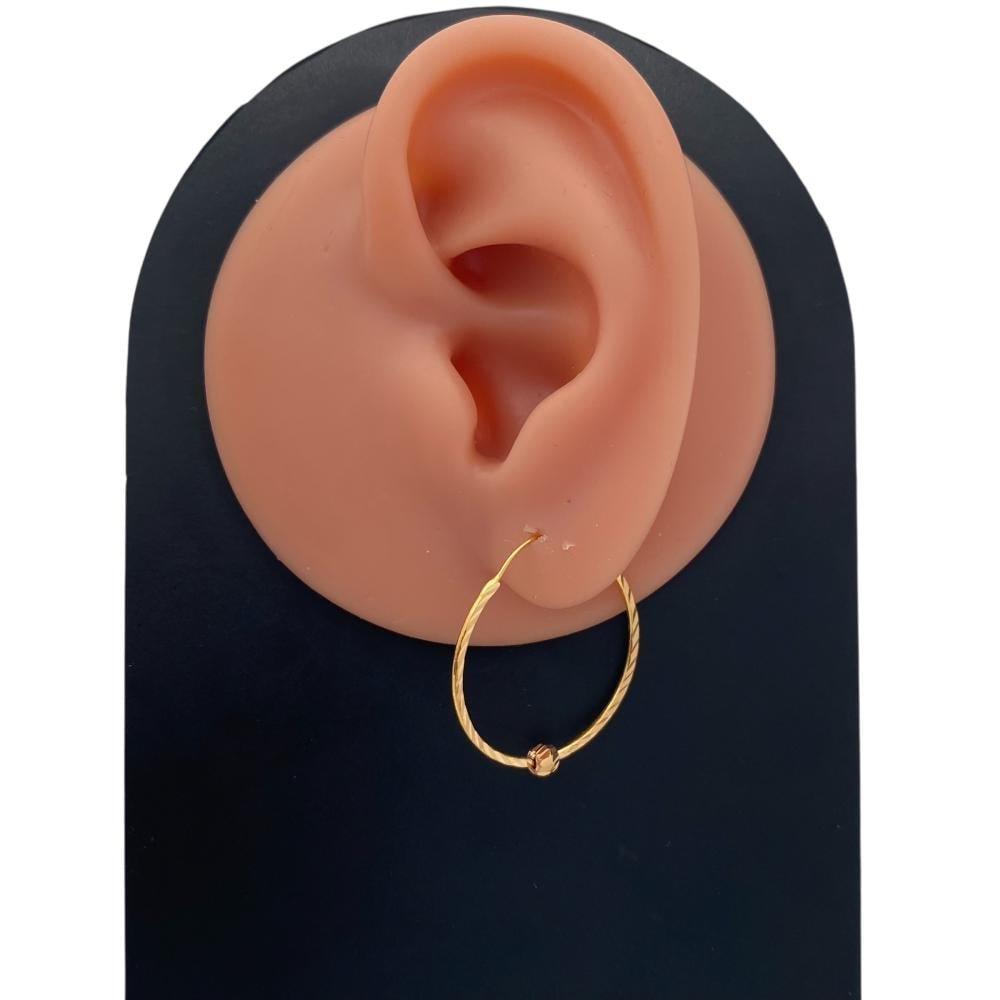 حلق ذهب عيار 21 الوزن 1.10 جرام حلق ذهب عيار 21 الوزن 1.10 جرام