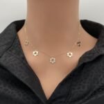 عقد ذهب عيار 18 الوزن 2.61 جرام