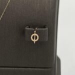 ⁦نصف طقم أطفال ذهب عيار 18 الوزن 1.44 جرام⁩ - الصورة ⁦4⁩