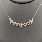 ⁦طقم ذهب شوميه عيار 18 وزن 6.36 جم جمال يلفت الأنظار⁩ - الصورة ⁦3⁩