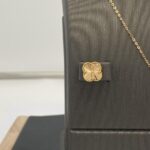 ⁦نصف طقم ذهب عيار 21 الوزن 5.68 جرام⁩ - الصورة ⁦3⁩