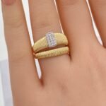 ⁦خاتم ذهب عيار 18 الوزن 3.77 جرام⁩ - الصورة ⁦2⁩