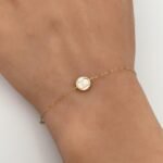 ⁦اسواره ذهب عيار 18 الوزن 0.40 جرام⁩ - الصورة ⁦2⁩