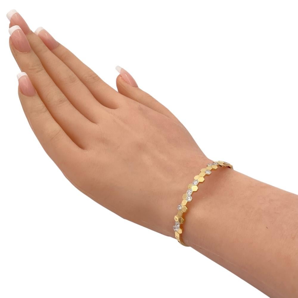 اسواره ذهب ذهب عيار 18 الوزن 6.89 جرام اسواره ذهب ذهب عيار 18 الوزن 6.89 جرام