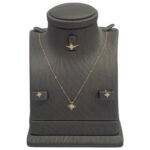 نصف طقم اطفال ذهب عيار 18 الوزن 1.38 جرام