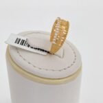 ⁦خاتم ذهب عيار 21 الوزن 2.06 جرام⁩ - الصورة ⁦3⁩