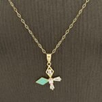 ⁦نصف طقم أطفال ذهب عيار 18 الوزن 3.03 جرام⁩ - الصورة ⁦2⁩