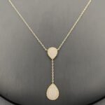 ⁦طقم ذهب دمعة عيار 18 وزن 6.88 جم بلمسة ناعمة يمنحك حضورًا لافت⁩ - الصورة ⁦6⁩