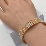 ⁦إسوارة ذهب دوريكا عريضة عيار 21 وزن 30.03 جم  فخامة تلفت الأنظار⁩ - الصورة ⁦3⁩