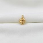 تعليق ذهب عيار 18 الوزن 1.46 جرام