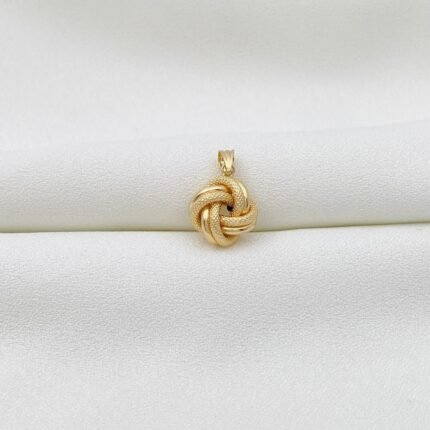 تعليق ذهب عيار 18 الوزن 1.46 جرام