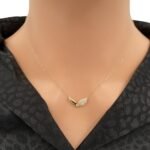 عقد ذهب عيار 18 الوزن 0.85 جرام