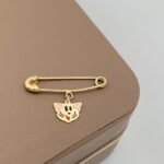 ⁦بروش ذهب عيار 18 الوزن 0.83 جرام⁩ - الصورة ⁦2⁩