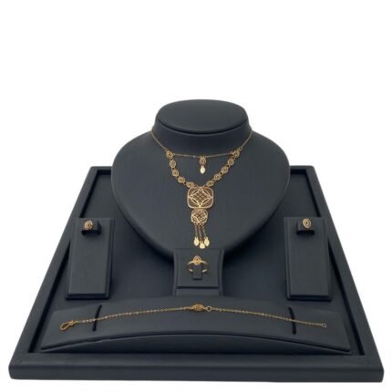 طقم ذهب كامل دورين عيار 21 وزن 8.53 جم الأكثر مبيعًا بنقوش شرقية تضفي فخامة فريدة لإطلالتك