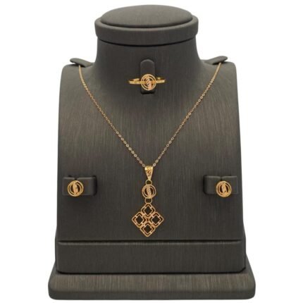 نصف طقم ذهب عيار 21 الوزن 4.46 جرام