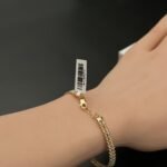 ⁦اسواره دوريكا ذهب عيار 18 الوزن 6.93 جرام⁩ - الصورة ⁦2⁩