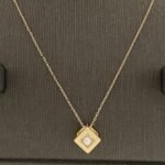 ⁦نصف طقم ذهب عيار 18 الوزن 4.54 جرام⁩ - الصورة ⁦2⁩