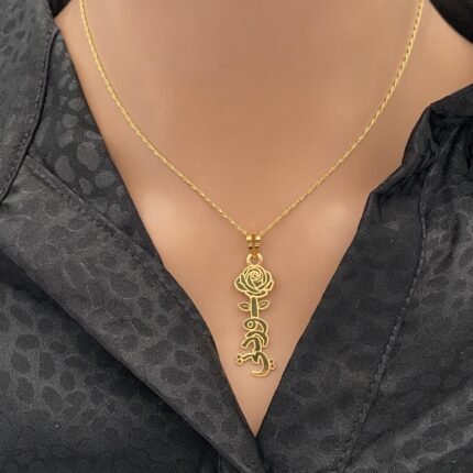 عقد وردتي ذهب عيار 21 الوزن 1.97 جرام