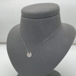 ⁦عقد ذهب عيار 18 الوزن 1.09 جرام⁩ - الصورة ⁦3⁩