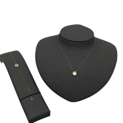 عقد وإسواره ذهب عيار 18 الوزن 0.96 جرام