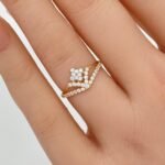 ⁦خاتم ذهب عيار 18 الوزن 0.88 جرام⁩ - الصورة ⁦2⁩