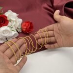 ⁦اسواره ذهب ملتفة حول المعصم عيار 21 وزن 36.71 جم تبرز جمال معصمك⁩ - الصورة ⁦2⁩