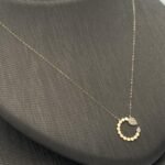 ⁦عقد ذهب عيار 18 وزن 0.77 جرام لمسة أنثوية⁩ - الصورة ⁦3⁩