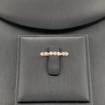 ⁦طقم ذهب تشوكر عيار 18 وزن 3.65 جم يبرز ذوقك الرفيع ويكمل إطلالتك⁩ - الصورة ⁦4⁩